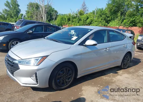 2019 Hyundai Elantra Se from USA, damaged, VIN 5NPD74LFXKH436915